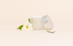 Vasetto in vetro smerigliato 100 ml coperchio argento opaco