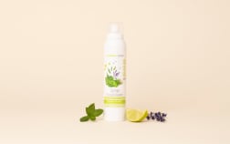 Spray igienizzante purificante con oli essenziali