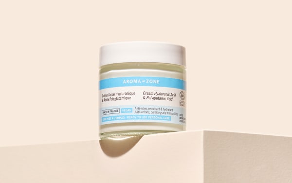 carrousel-ft_05067_creme-acide-hyaluronique-et-acide-polyglutamique_stele.jpg