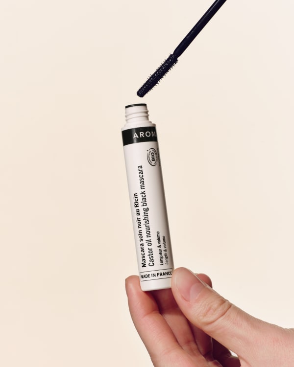 Mascara_noir_soin_au_Ricin