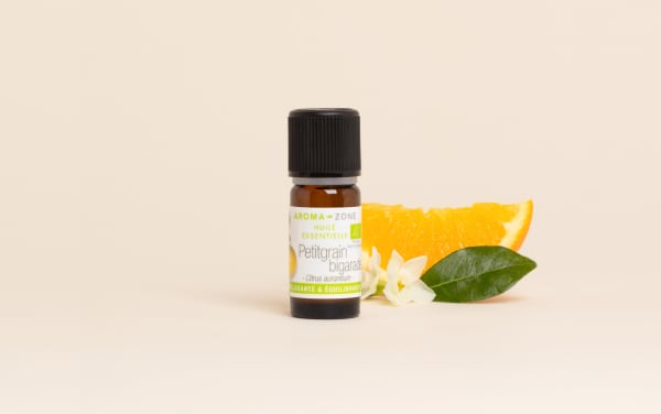 01608-HE petitgrain bigarade BIO 10 mL-8193