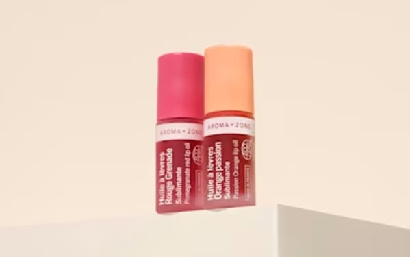 Huile à lèvres soin teintée - 2 couleurs disponibles