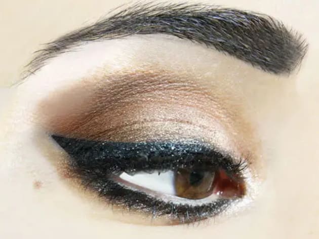 Tuto-Maquillage-Yeux_Etape9.webp